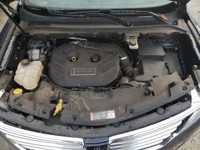 Photo 12 from auction – 2015 LINCOLN MKC with VIN 5LMCJ2A90FUJ28526