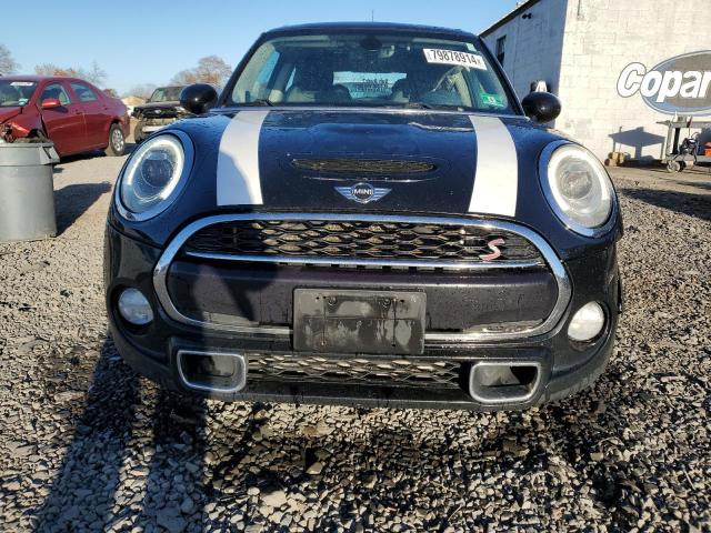 Photo 5 from auction – 2016 MINI COOPER S with VIN WMWXP7C50G2A43908