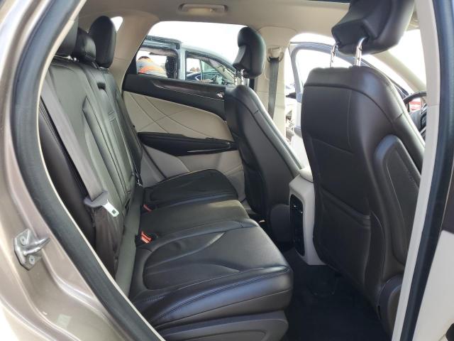 Photo 10 from auction – 2019 LINCOLN MKC RESERV with VIN 5LMCJ3C93KUL09200