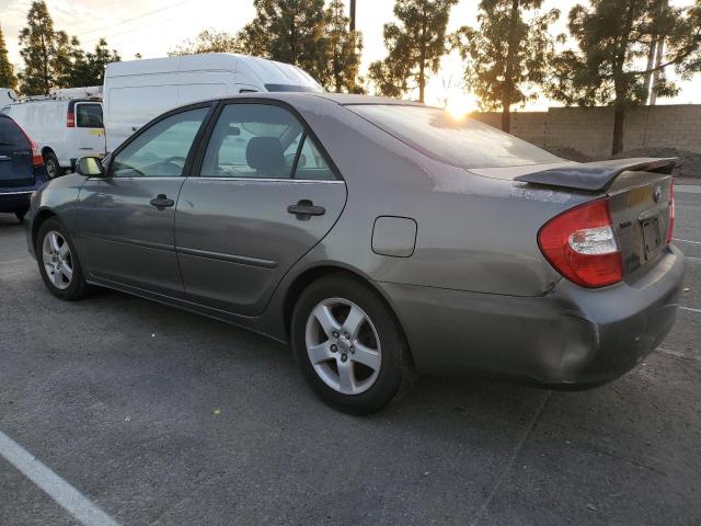 Photo 2 from auction – 2004 TOYOTA CAMRY LE with VIN JTDBE32K840297082