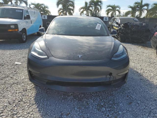 Photo 5 from auction – 2018 TESLA MODEL 3 with VIN 5YJ3E1EB6JF104204