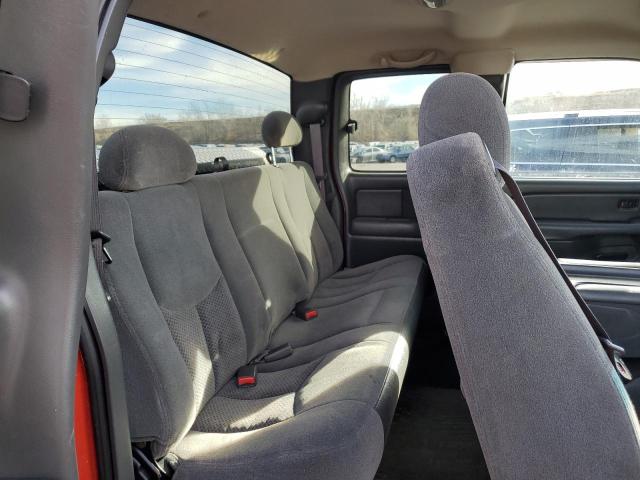 Photo 10 from auction – 2004 CHEVROLET SILVERADO with VIN 1GCEK19TX4E192328