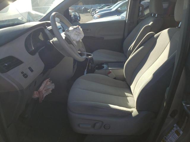 Photo 7 from auction – 2012 TOYOTA SIENNA LE with VIN 5TDKK3DC0CS210883