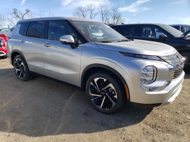 Photo 4 from auction – 2024 MITSUBISHI OUTLANDER with VIN JA4J3VA80RZ073031
