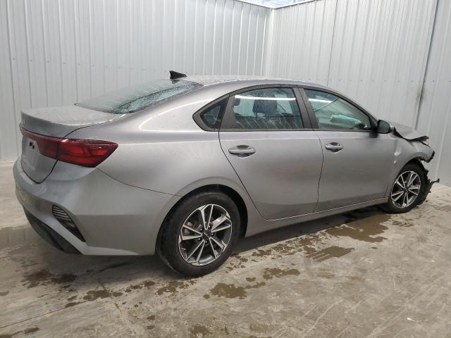 Photo 3 from auction – 2023 KIA FORTE LX with VIN 3KPF24AD7PE627115