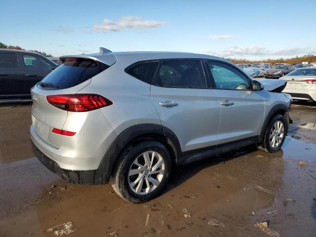 Photo 3 from auction – 2019 HYUNDAI TUCSON SE with VIN KM8J2CA44KU877289