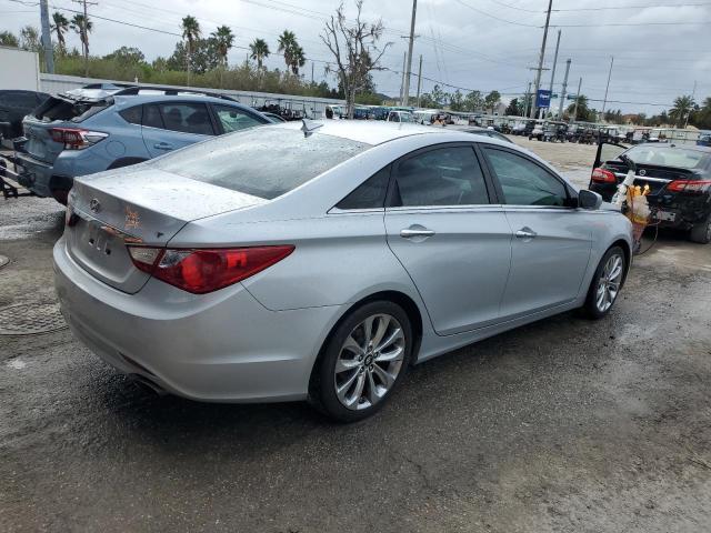 Photo 3 from auction – 2012 HYUNDAI SONATA SE with VIN 5NPEC4AB5CH410238