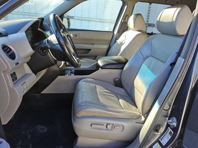 Photo 7 from auction – 2010 HONDA PILOT TOUR with VIN 5FNYF3H93AB018002