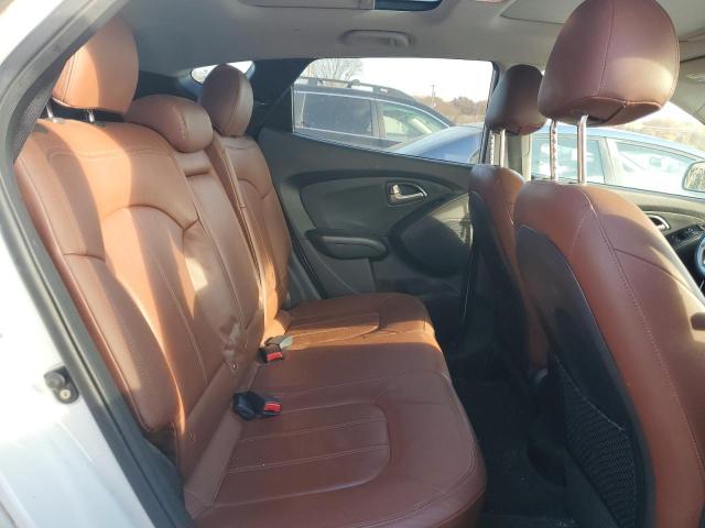 Photo 11 from auction – 2012 HYUNDAI TUCSON GLS with VIN KM8JUCAC0CU355018