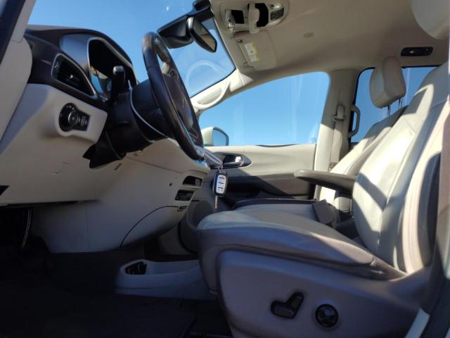 Photo 7 from auction – 2017 CHRYSLER PACIFICA T with VIN 2C4RC1EGXHR608541