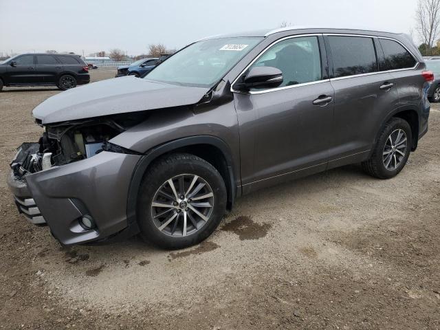 TOYOTA HIGHLANDER 2017 with VIN 5TDJZRFH6HS511278 - Photo from auction