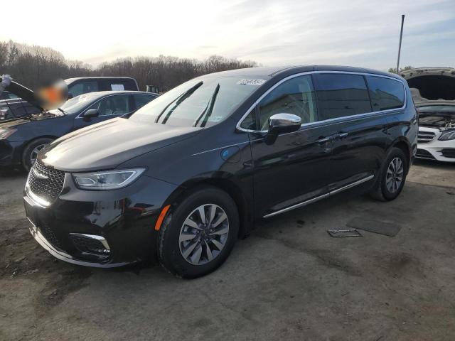CHRYSLER PACIFICA H 2023 with VIN 2C4RC1S77PR599221 - Photo from auction