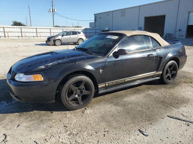 FORD MUSTANG 2000 with VIN 1FAFP4448YF282672 - Photo from auction