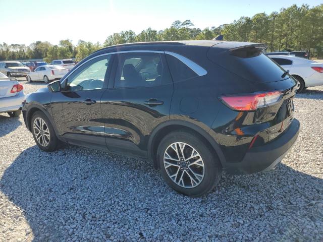Photo 2 from auction – 2022 FORD ESCAPE SEL with VIN 1FMCU0H60NUB94499