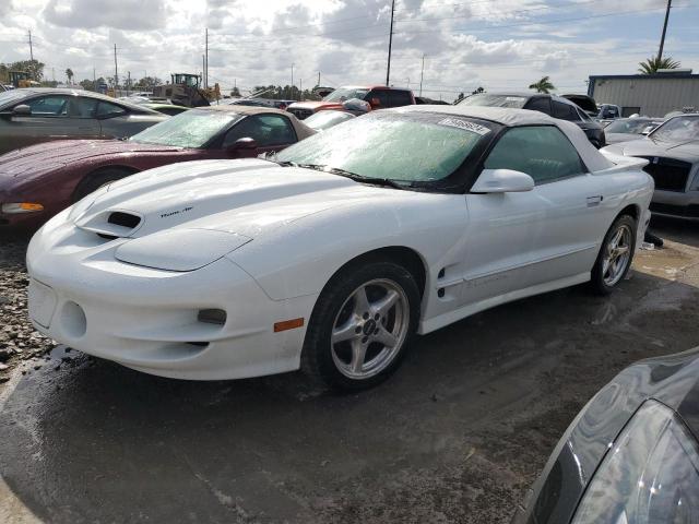 PONTIAC FIREBIRD T 1998 with VIN 2G2FV32G7W2230895 - Photo from auction