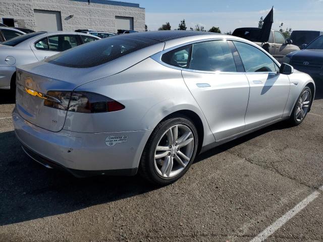 Photo 3 from auction – 2014 TESLA MODEL S with VIN 5YJSA1H19EFP62695