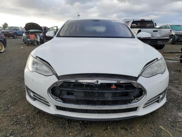 Photo 5 from auction – 2013 TESLA MODEL S with VIN 5YJSA1CN5DFP22431