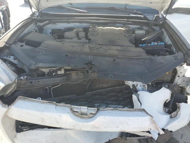 Photo 12 from auction – 2017 TOYOTA 4RUNNER SR with VIN JTEBU5JR2H5446717
