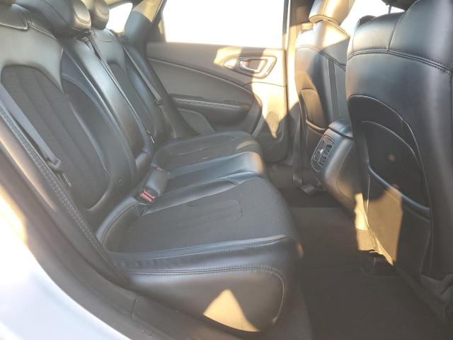 Photo 10 from auction – 2015 CHRYSLER 200 with VIN 1C3CCCDG9FN615501
