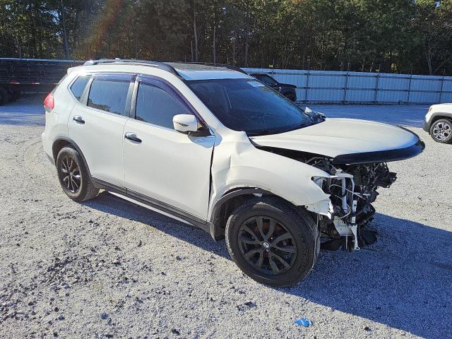Photo 4 from auction – 2017 NISSAN ROGUE S with VIN 5N1AT2MT4HC771949