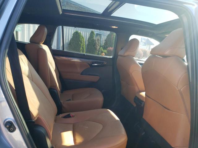 Photo 11 from auction – 2021 TOYOTA HIGHLANDER with VIN 5TDFZRBH6MS088837