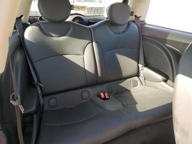 Photo 10 from auction – 2011 MINI COOPER with VIN WMWSU3C58BT094617