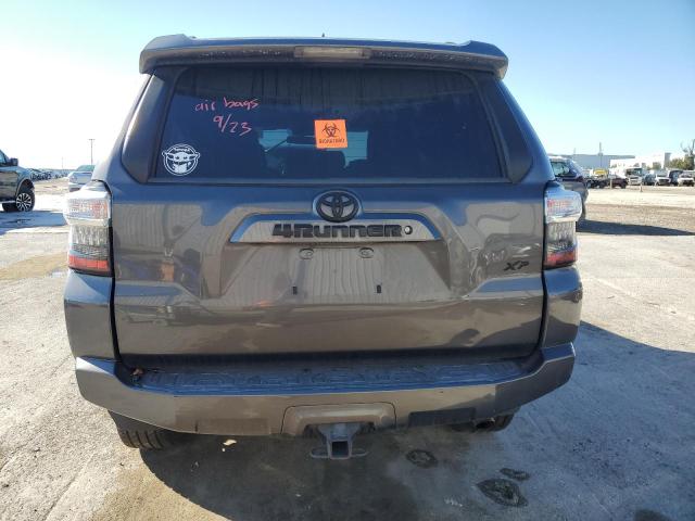 Photo 6 from auction – 2019 TOYOTA 4RUNNER SR with VIN JTEZU5JR0K5196612