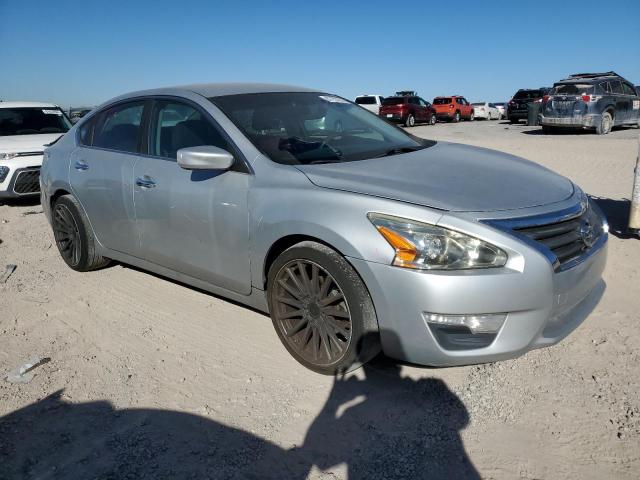 Photo 4 from auction – 2014 NISSAN ALTIMA 2.5 with VIN 1N4AL3AP5EC405128