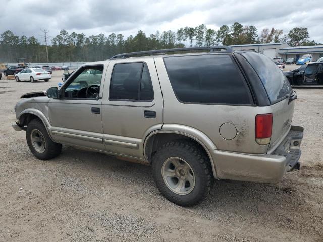 Photo 2 from auction – 2000 CHEVROLET BLAZER with VIN 1GNCS13W4Y2165750