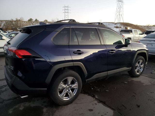 Photo 3 from auction – 2022 TOYOTA RAV4 XLE with VIN JTMP1RFV3NJ040321