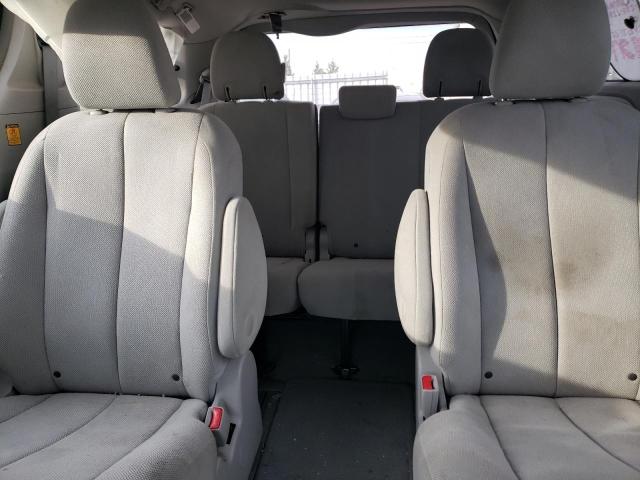 Foto 10 de la subasta – 2012 TOYOTA SIENNA con VIN 5TDZK3DC6CS245104