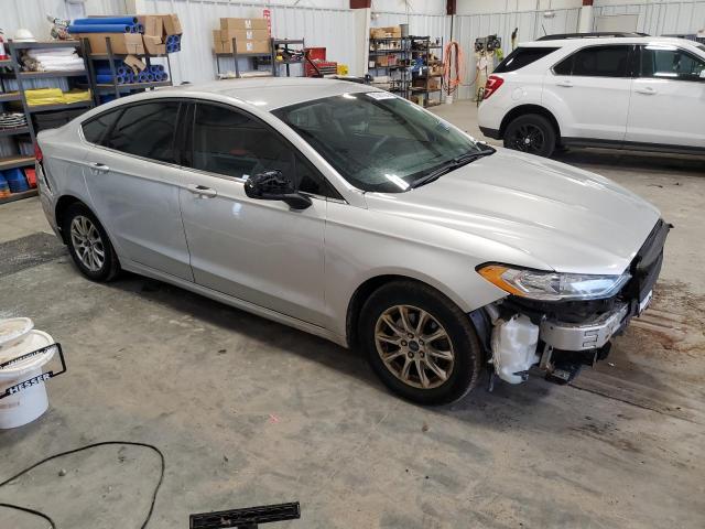 Photo 4 from auction – 2017 FORD FUSION S with VIN 3FA6P0G73HR312484