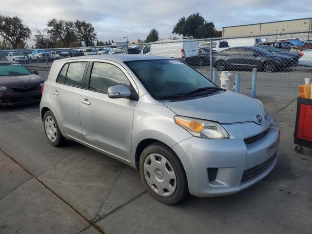 Photo 4 from auction – 2008 TOYOTA SCION XD with VIN JTKKU10408J017384