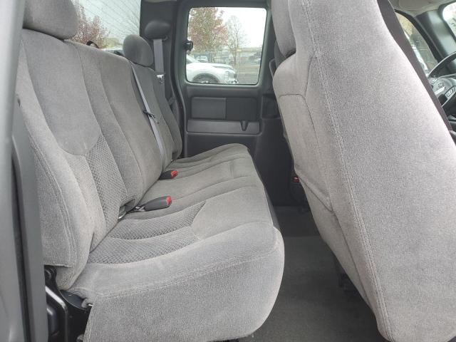 Photo 10 from auction – 2006 CHEVROLET SILVERADO with VIN 1GCHK29U56E236895