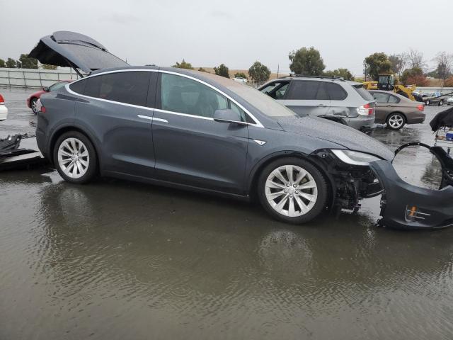 Photo 4 from auction – 2016 TESLA MODEL X with VIN 5YJXCBE29GF012316