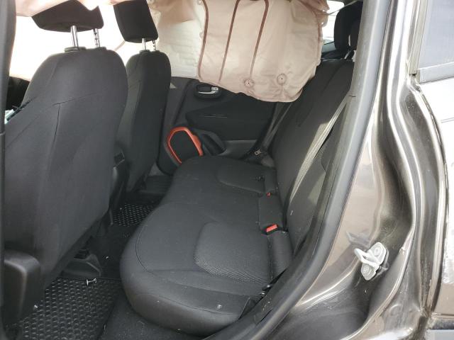 Photo 10 from auction – 2018 JEEP RENEGADE S with VIN ZACCJBAB4JPJ05607