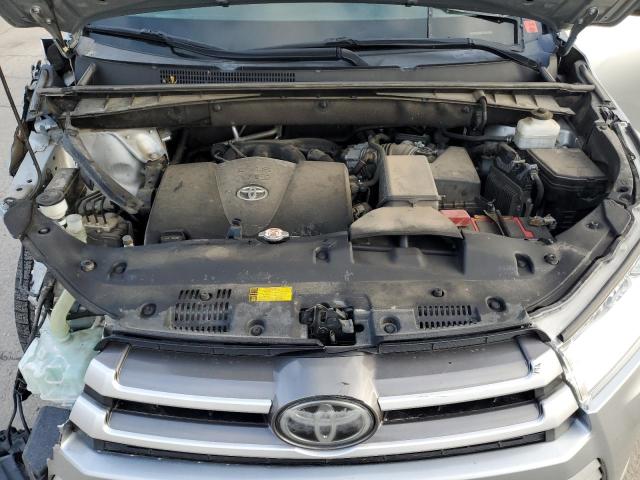 Photo 12 from auction – 2019 TOYOTA HIGHLANDER with VIN 5TDBZRFH1KS946091