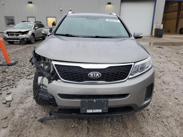 Photo 5 from auction – 2015 KIA SORENTO LX with VIN 5XYKTDA77FG555663