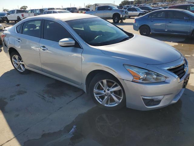 Photo 4 from auction – 2015 NISSAN ALTIMA 2.5 with VIN 1N4AL3AP7FC212772