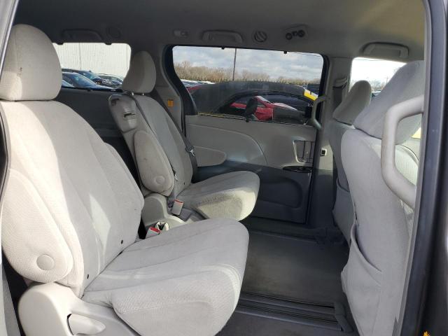 Photo 11 from auction – 2011 TOYOTA SIENNA LE with VIN 5TDKK3DC2BS101372