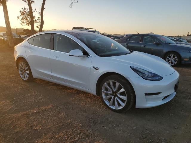 Photo 4 from auction – 2017 TESLA MODEL 3 with VIN 5YJ3E1EA6HF002595