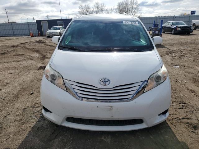 Photo 5 from auction – 2016 TOYOTA SIENNA LE with VIN 5TDKK3DC7GS693987