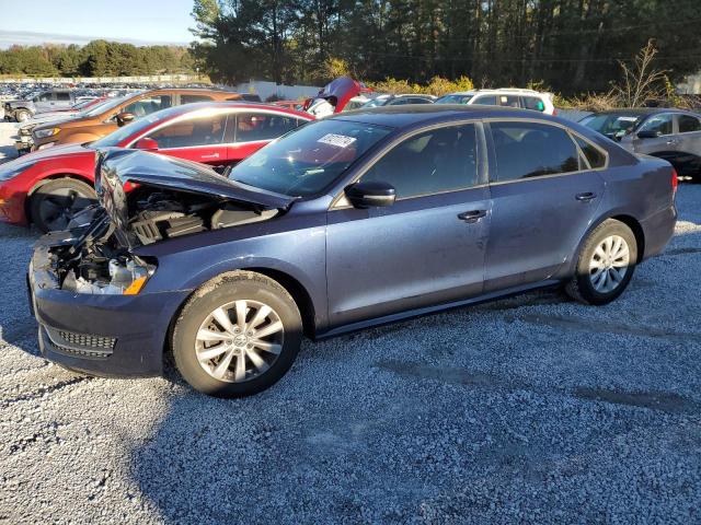 VOLKSWAGEN PASSAT S 2014 with VIN 1VWAT7A37EC081823 - Photo from auction