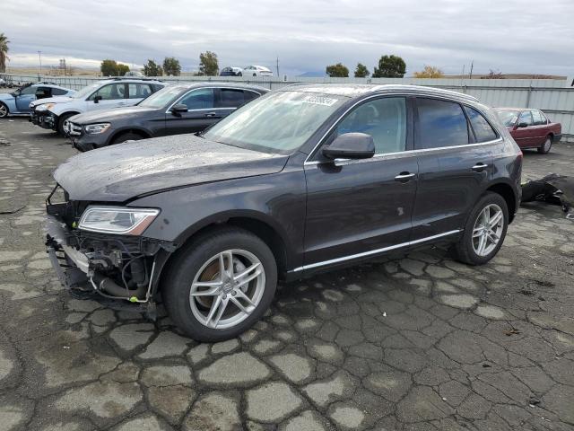 AUDI Q5 PREMIUM 2015 with VIN WA1LFAFP8FA028146 - Photo from auction