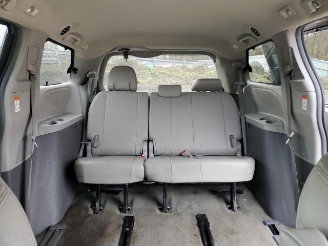 Photo 10 from auction – 2015 TOYOTA SIENNA XLE with VIN 5TDDK3DC6FS112776