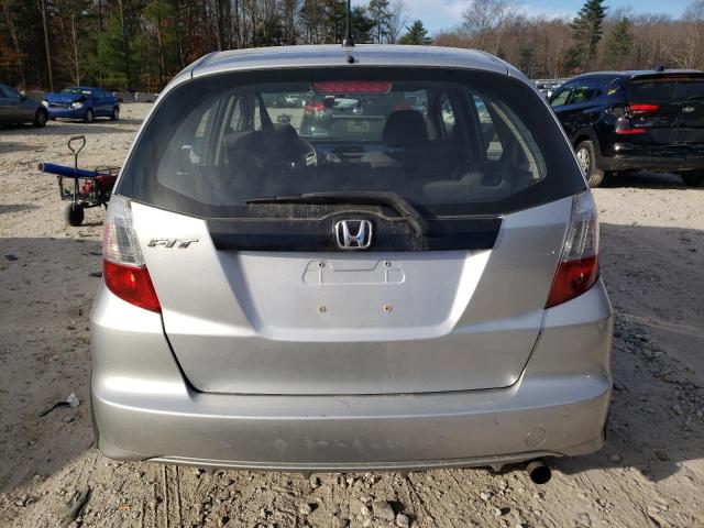 Photo 6 from auction – 2013 HONDA FIT with VIN JHMGE8H32DC000601