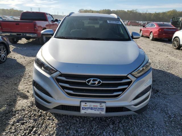Photo 5 from auction – 2017 HYUNDAI TUCSON LIM with VIN KM8J3CA21HU385341