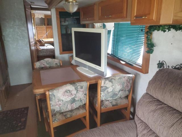 Photo 5 from auction – 1997 PACE VISION with VIN 3FCMF53G9VJA09016