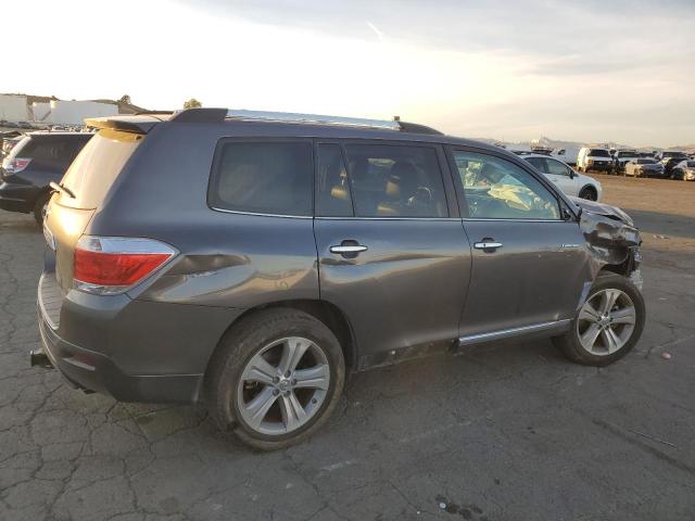 Photo 3 from auction – 2013 TOYOTA HIGHLANDER with VIN 5TDDK3EH4DS275370