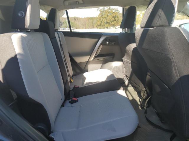 Photo 11 from auction – 2017 TOYOTA RAV4 XLE with VIN JTMWFREV0HJ712936